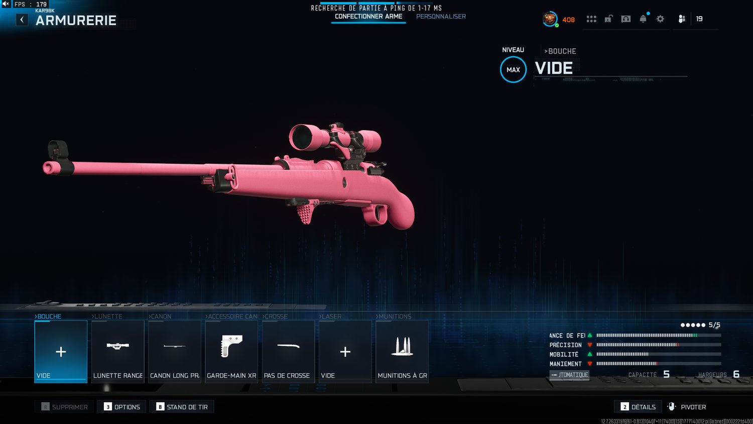 La classe Kar98k de HAILTOTHEKING_R dans l'armurerie de Warzone, avec ses cinq accessoires